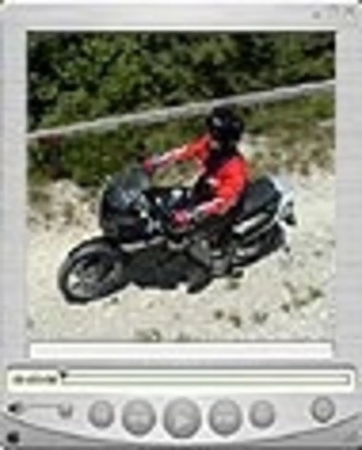 APRILIA ETV 1000 Caponord ABS (31)
