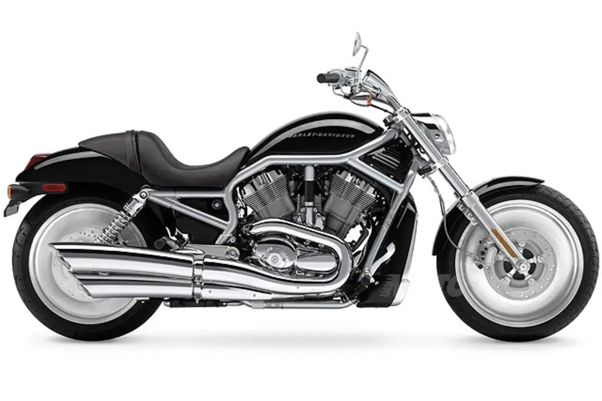 HARLEY-DAVIDSON 1130 V-Rod (13)