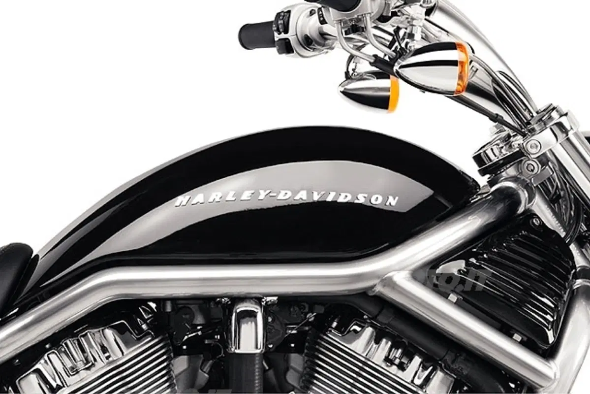 HARLEY-DAVIDSON 1130 V-Rod (18)