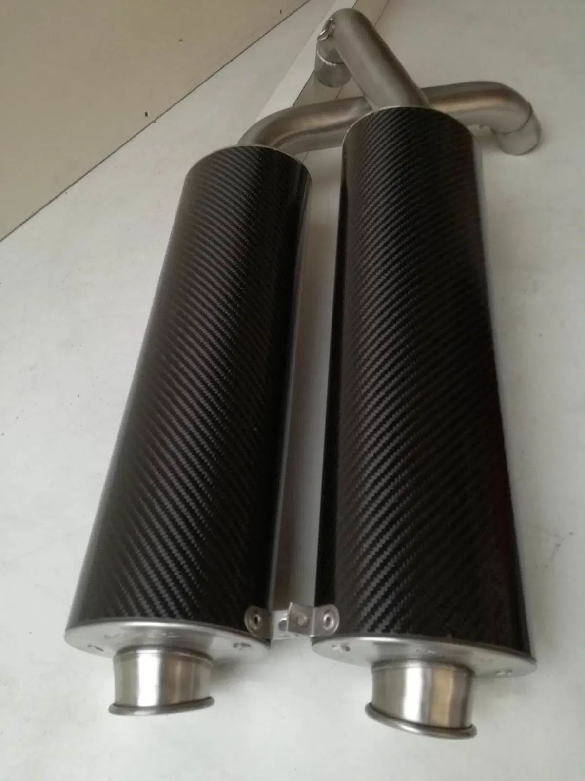 Silenziatori in carbonio Ducati 748/916/996 Acerbis