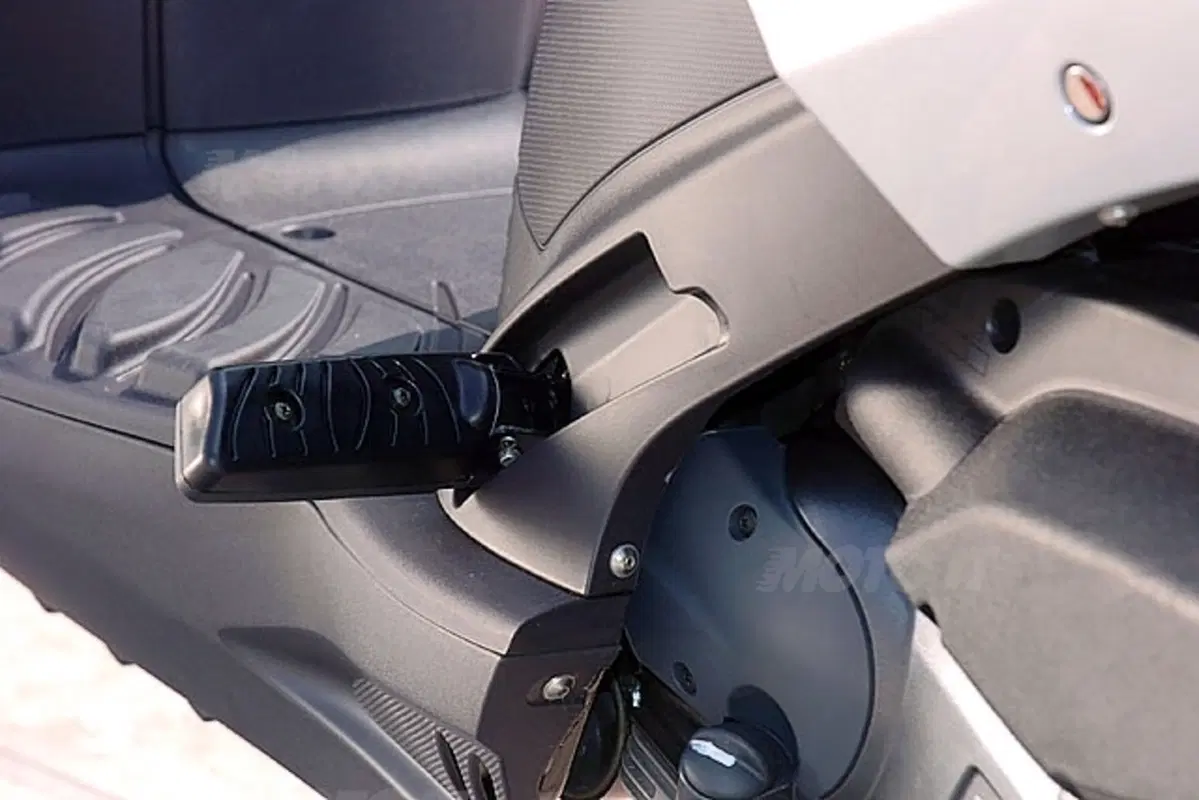 APRILIA Sportcity 125 / 200 (12)