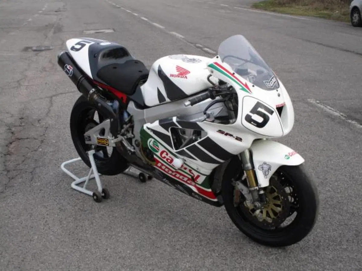 Honda VTR 1000 SP-2 (2002 - 06)