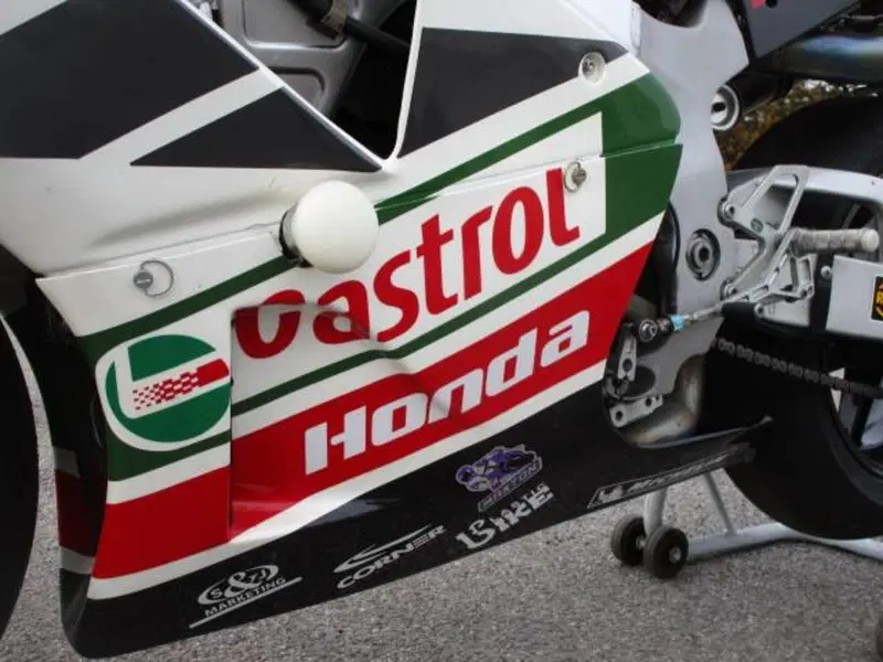 Honda VTR 1000 SP-2 (2002 - 06) (10)