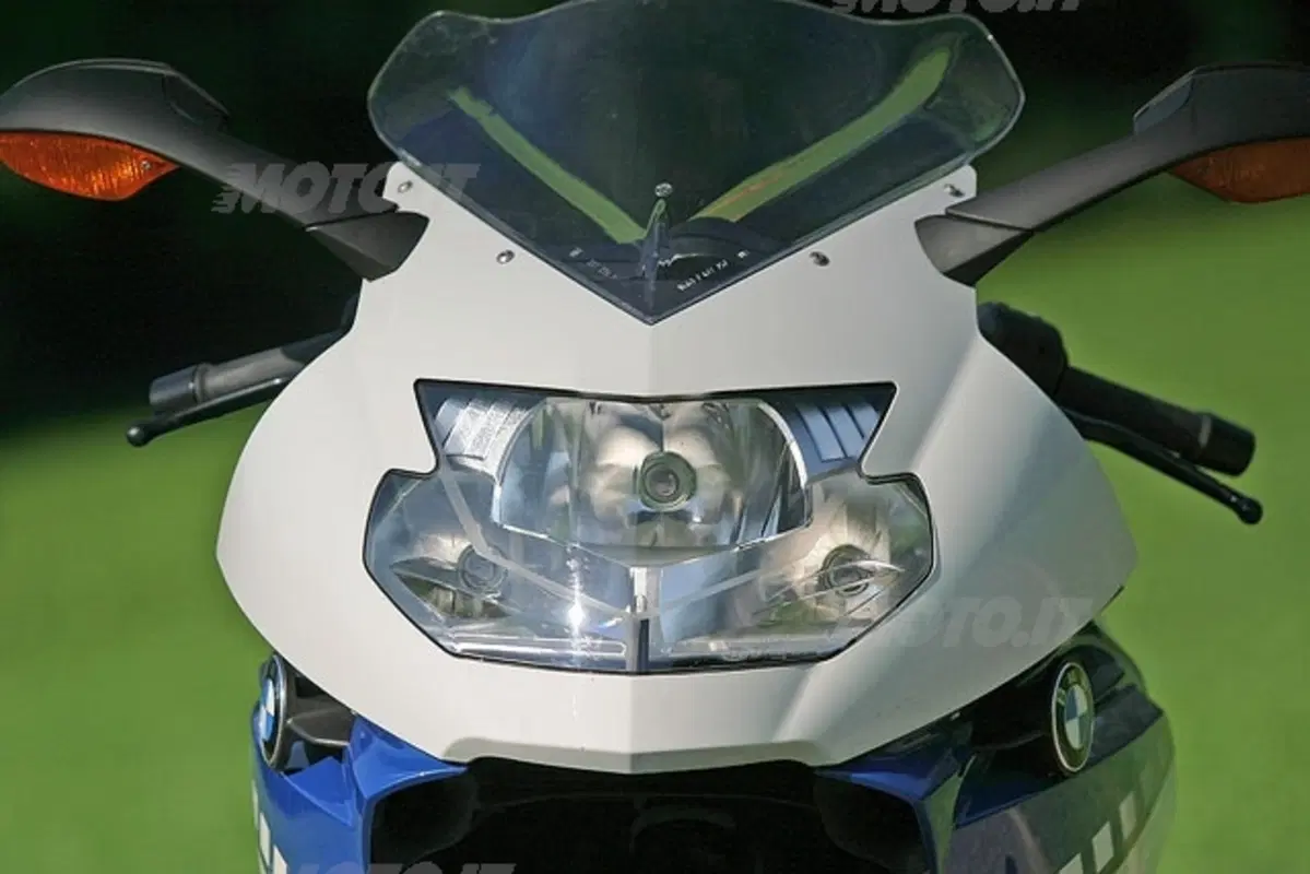 BMW K 1200 S (2)