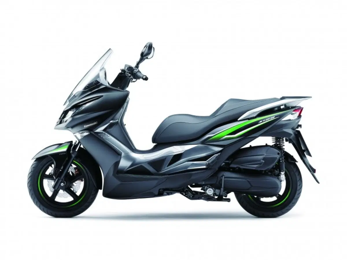 Kawasaki J125 (28)