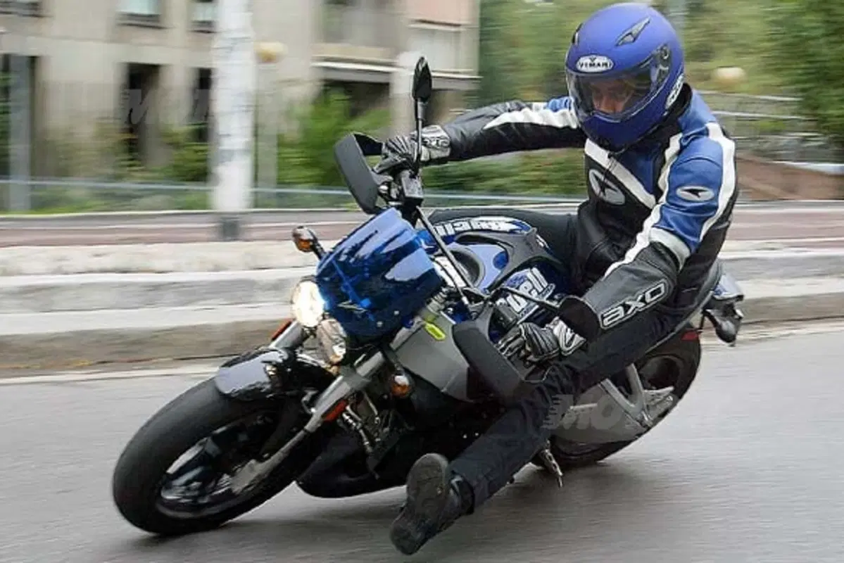 BUELL Lightning Cityx XB9SX (8)