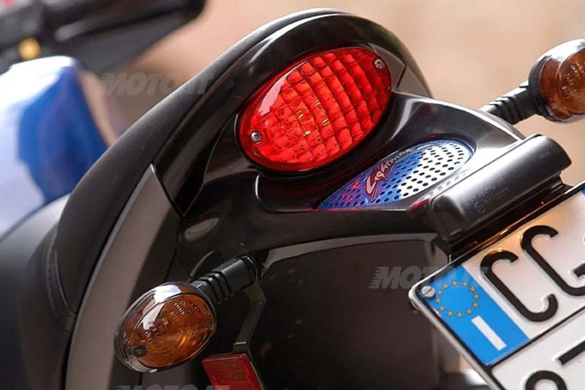 BUELL Lightning Cityx XB9SX (13)