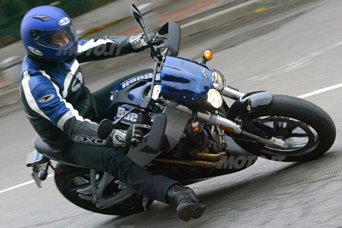 BUELL Lightning Cityx XB9SX (15)