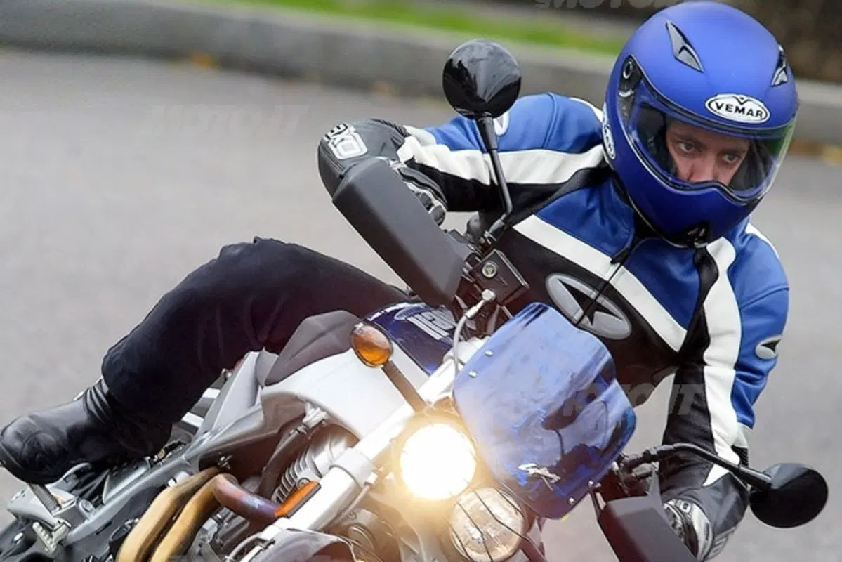 BUELL Lightning Cityx XB9SX (21)