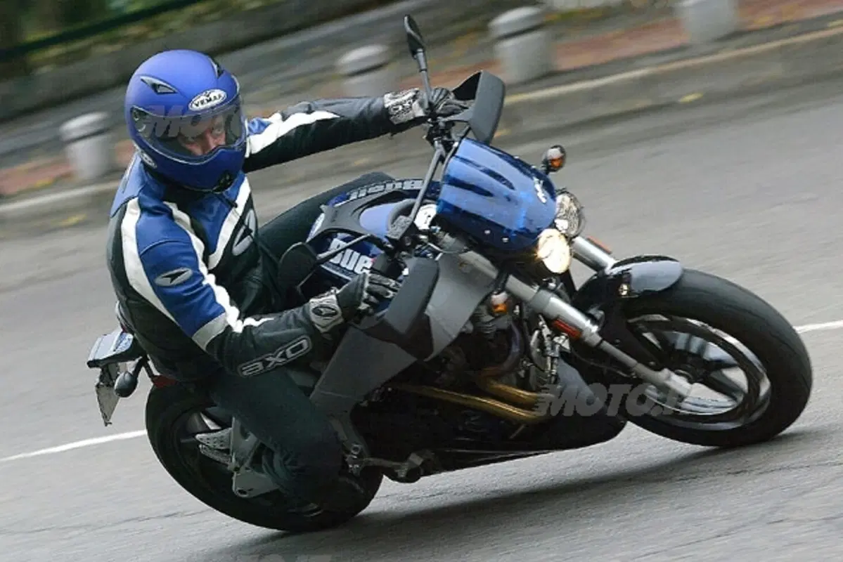 BUELL Lightning Cityx XB9SX (22)