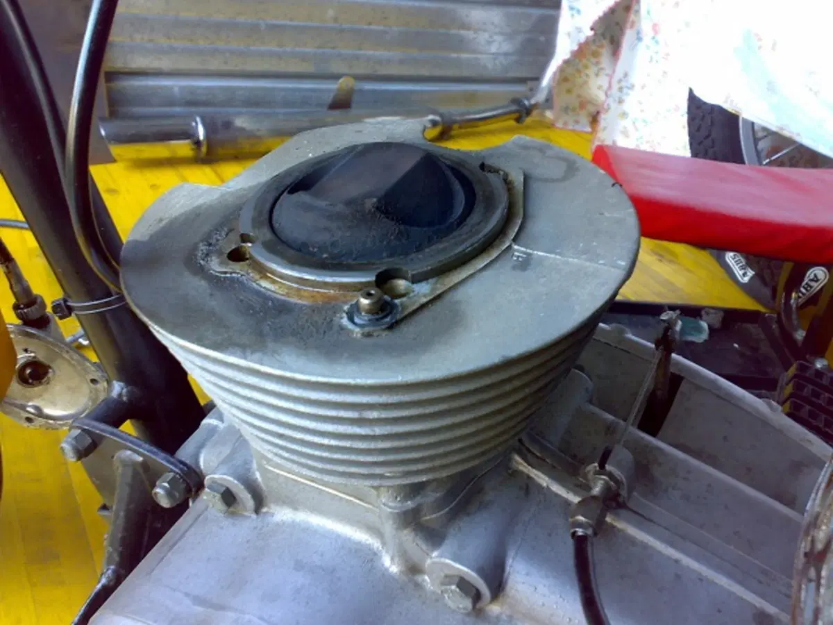 Restaurando fai da te: Ducati Scrambler 250 1972 (67)