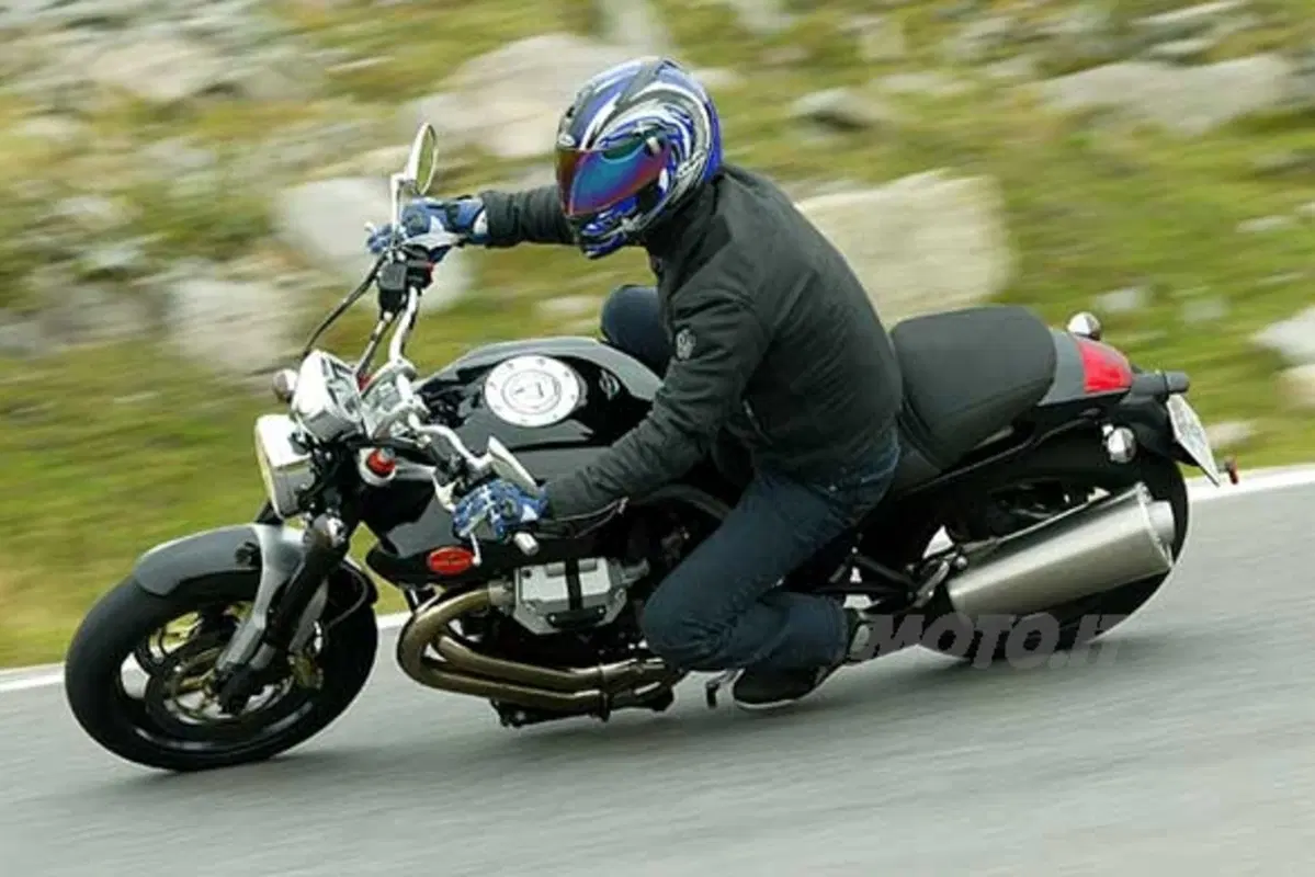 MOTO GUZZI Griso (6)