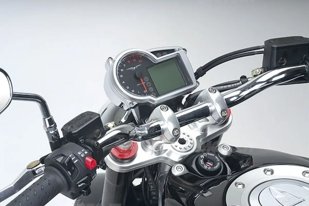 MOTO GUZZI Griso (14)