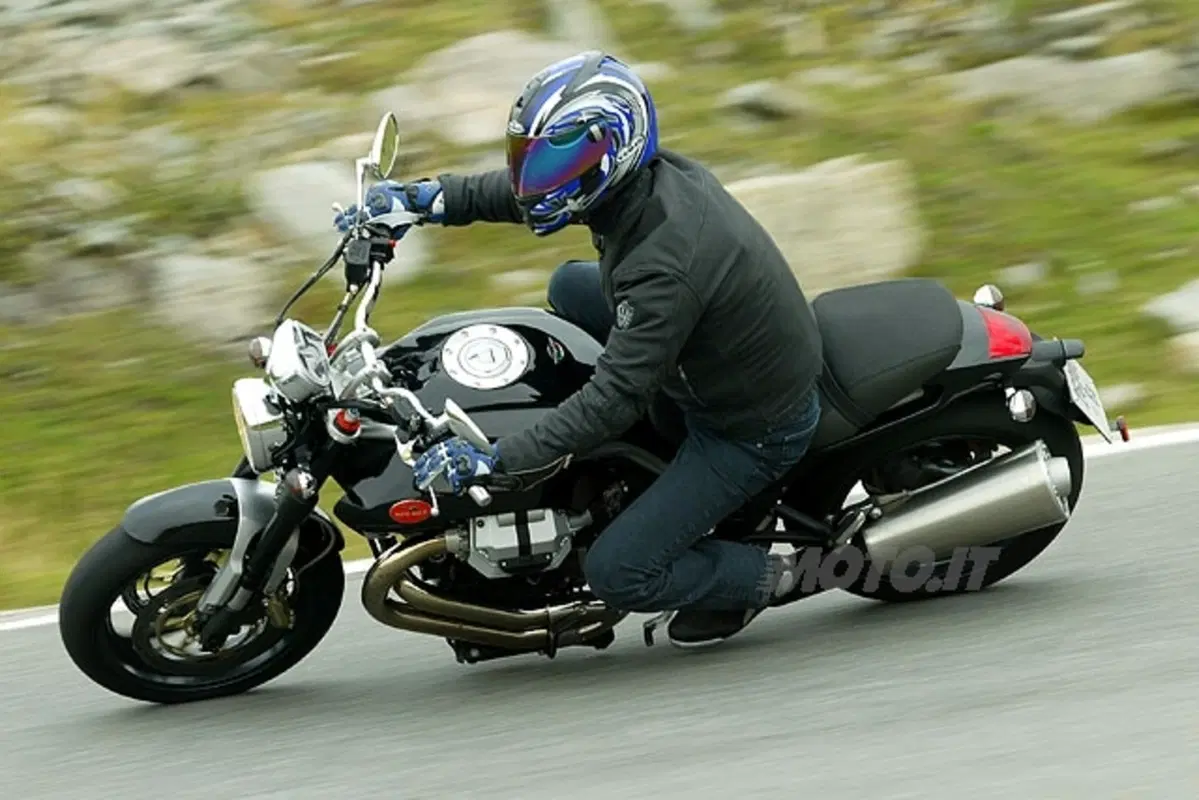 MOTO GUZZI Griso (17)