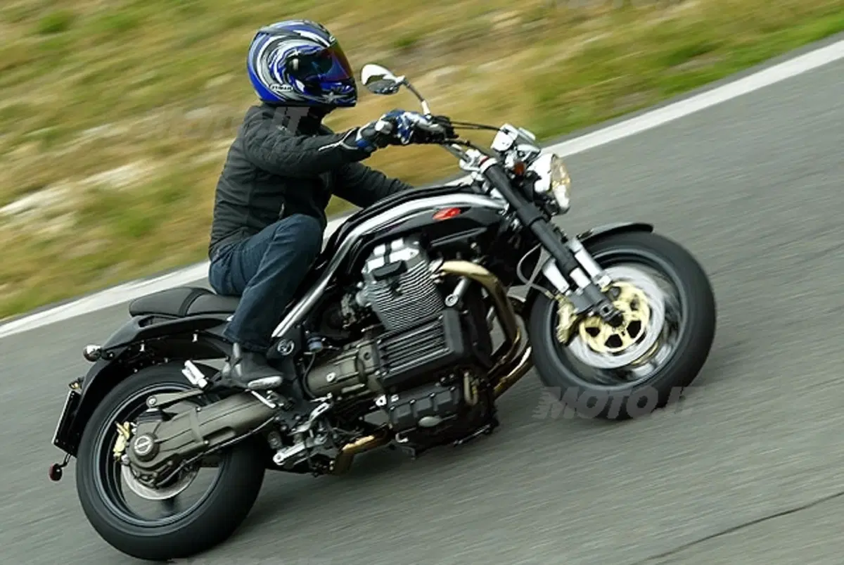 MOTO GUZZI Griso (19)