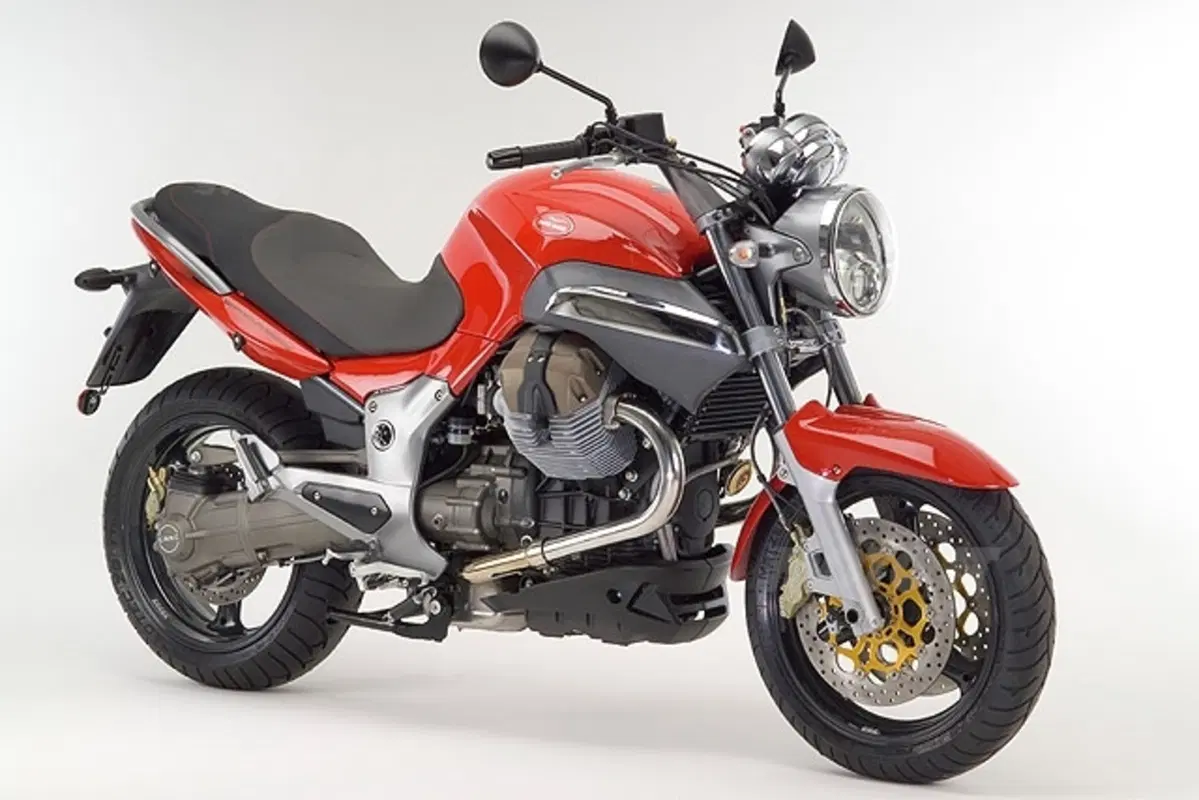 MOTO GUZZI Breva V 1100 i.e. (3)