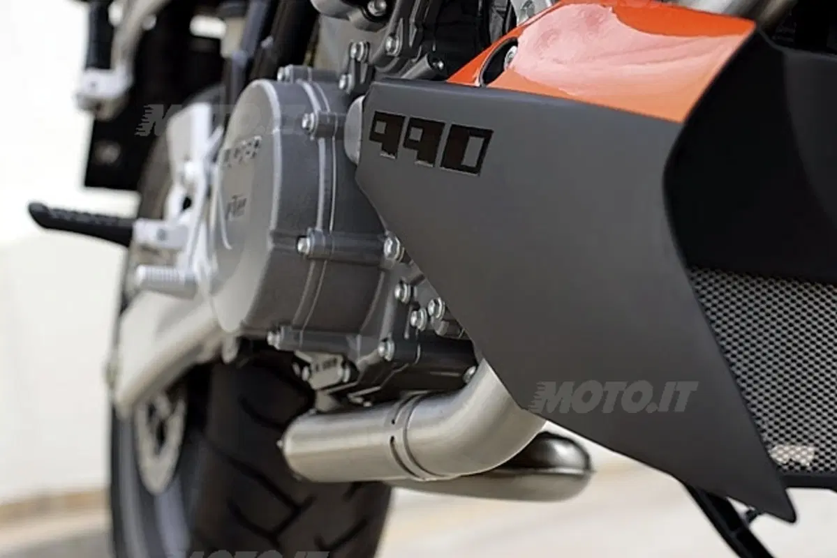 KTM 990 Super Duke (7)