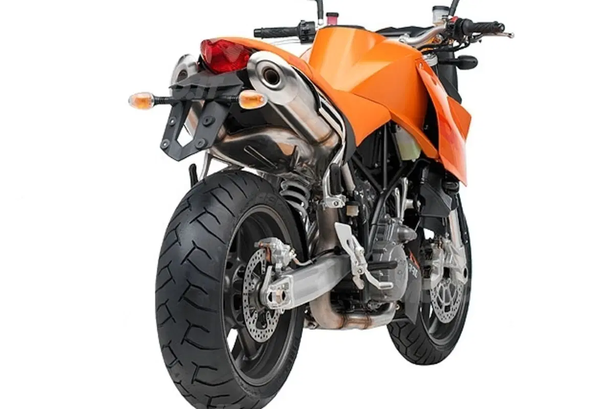 KTM 990 Super Duke (11)