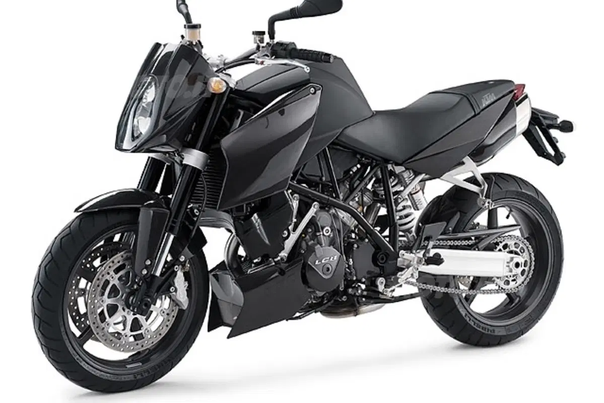 KTM 990 Super Duke (18)