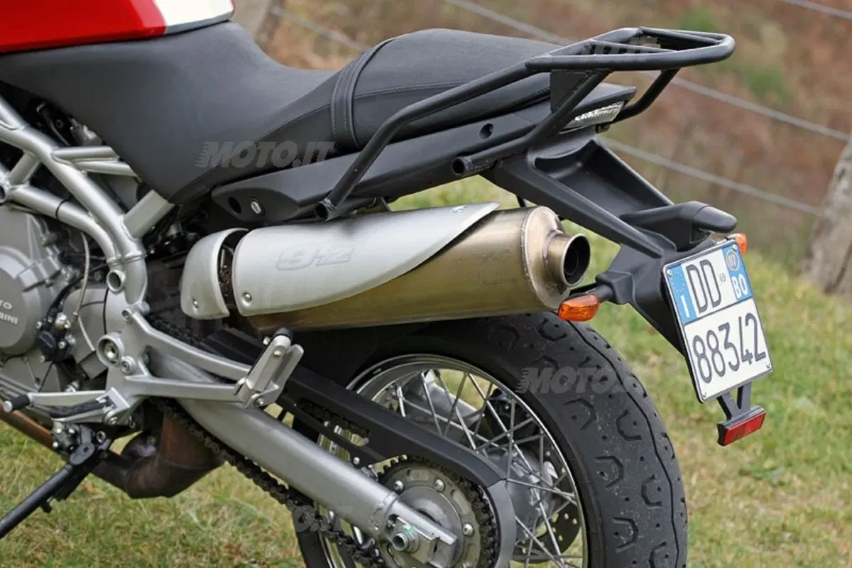 MOTO MORINI 9 1/2 (5)