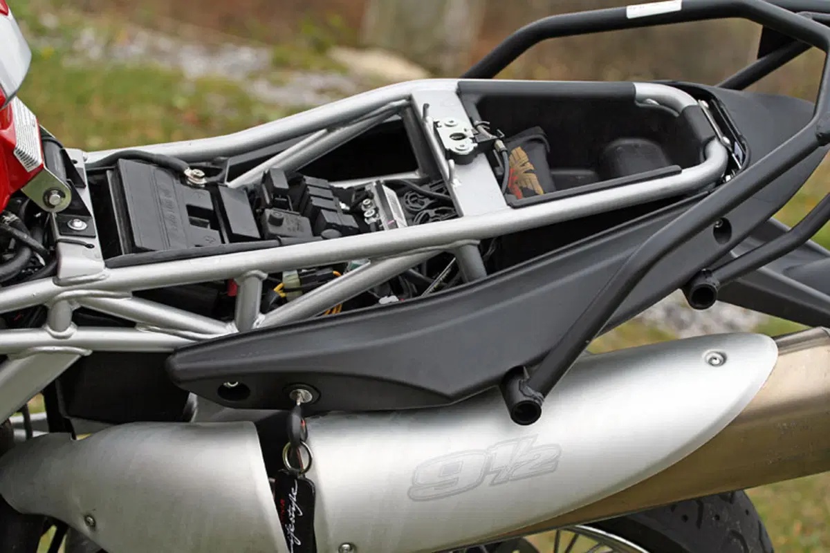 MOTO MORINI 9 1/2 (7)
