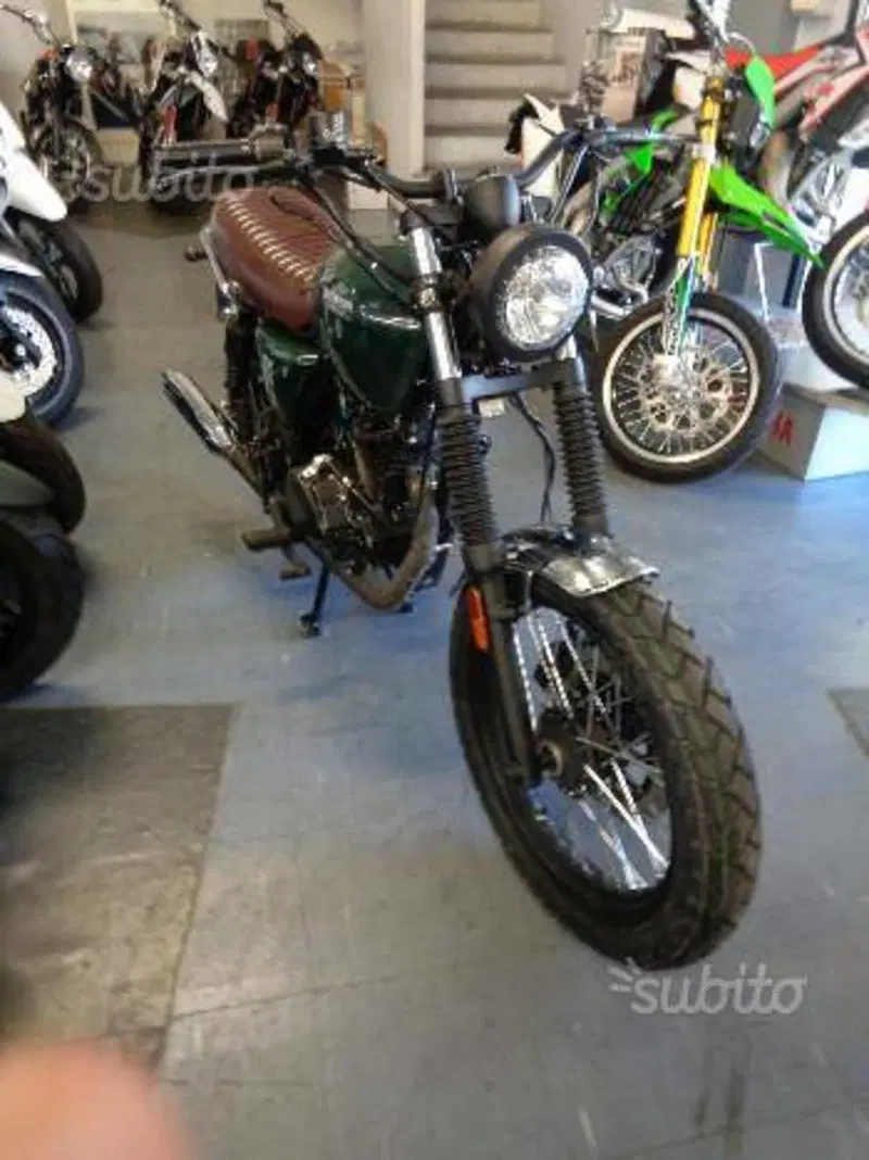 Brixton Motorcycles BX 125 X Scrambler EFI (2017 - 19) (4)