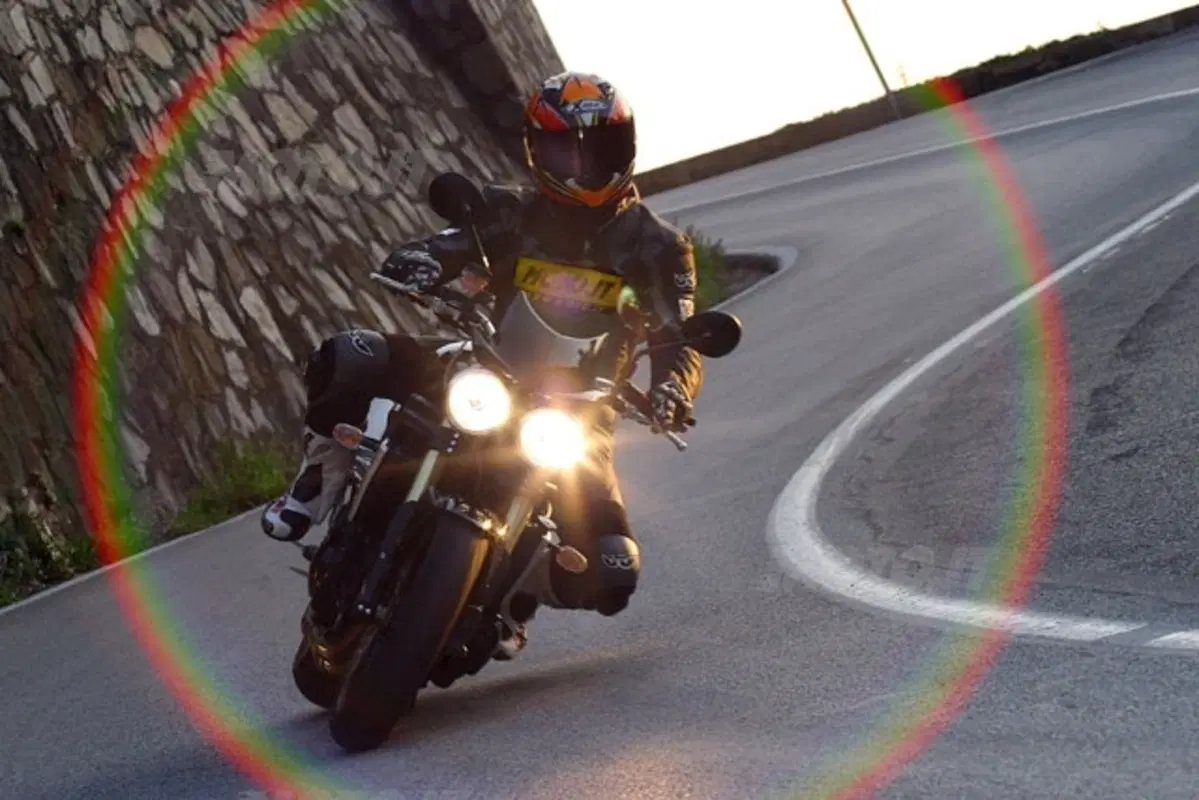 TRIUMPH Speed Triple 1050 (11)
