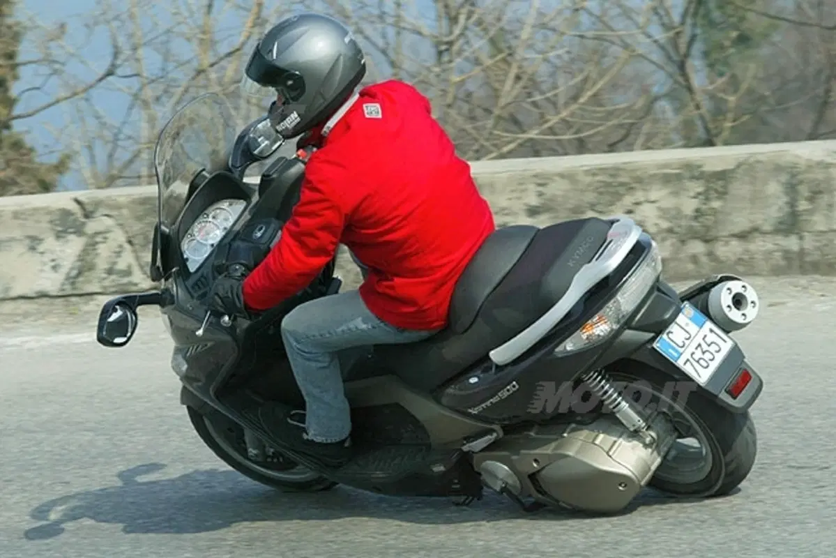 KYMCO Xciting 500 (18)