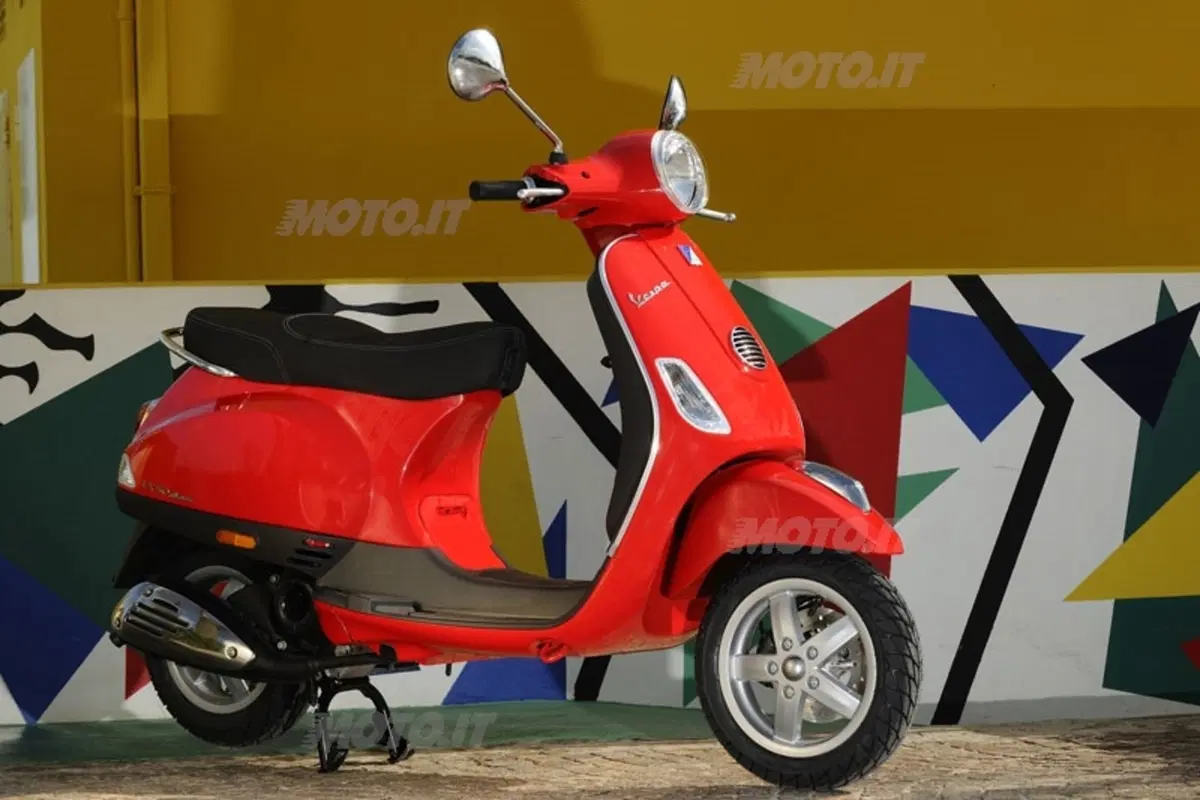 VESPA LX 50 4Valvole (2)