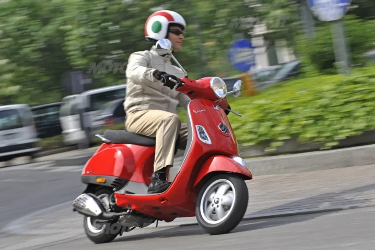 VESPA LX 50 4Valvole (9)