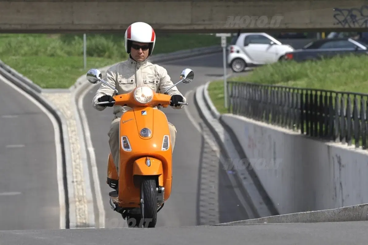VESPA LX 50 4Valvole (13)