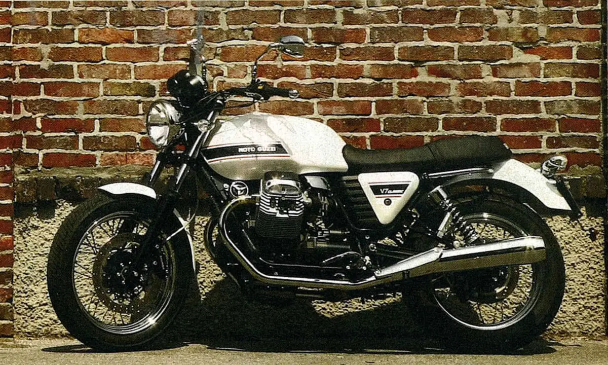 GUZZI V7 HARLEY 883 TRIUMPH BONNIE (5)