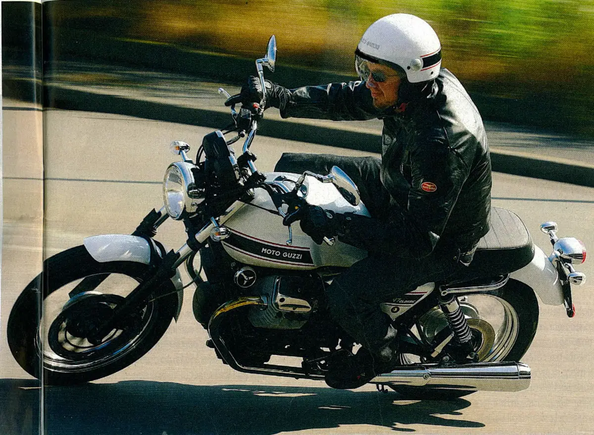 GUZZI V7 HARLEY 883 TRIUMPH BONNIE (6)