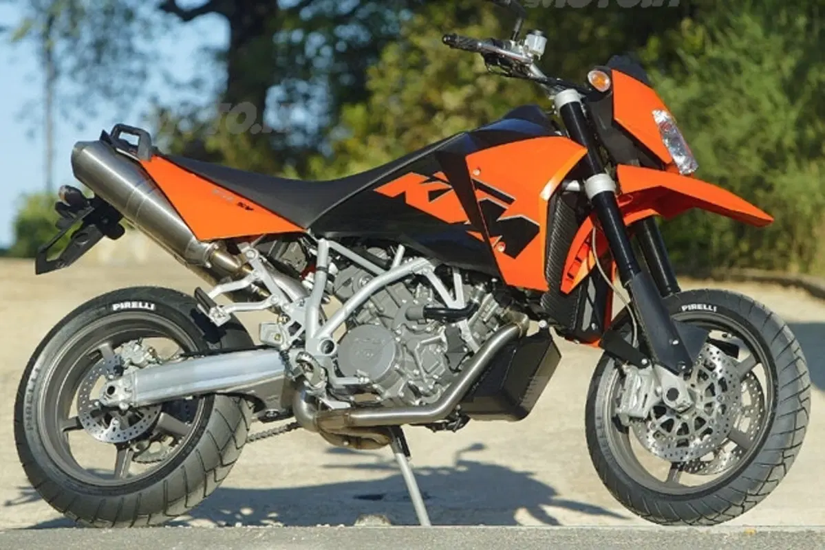 KTM 950 Supermoto