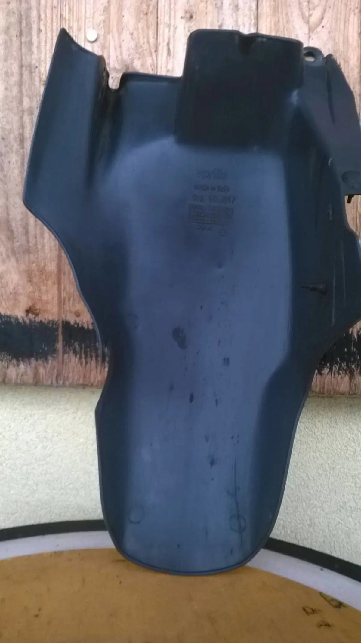 Parafango posteriore Aprilia Leonardo (3)