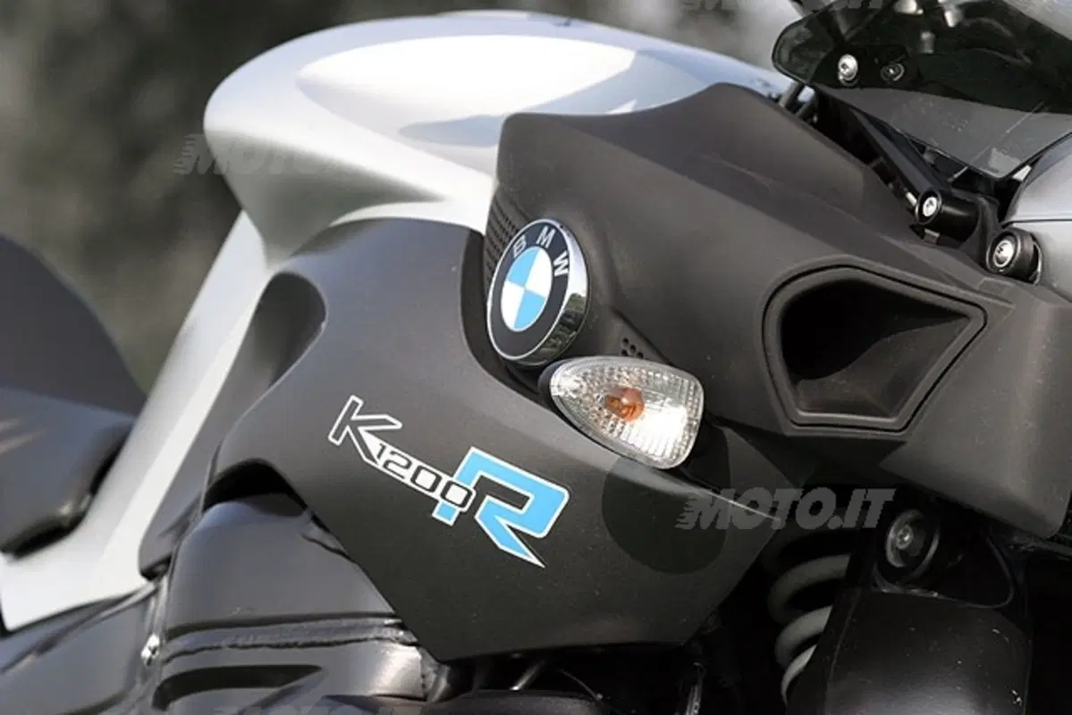 BMW K 1200 R (10)