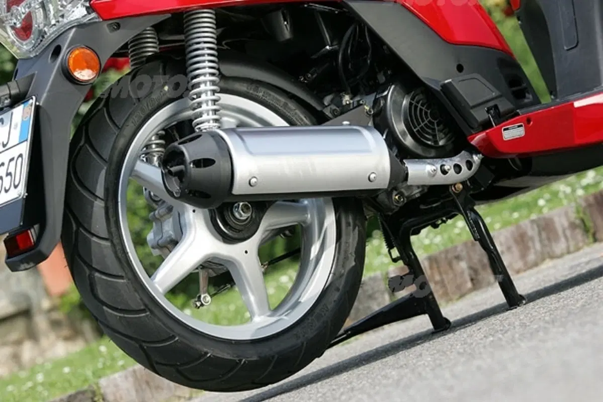 KYMCO People S 200 (50 - 125) (11)