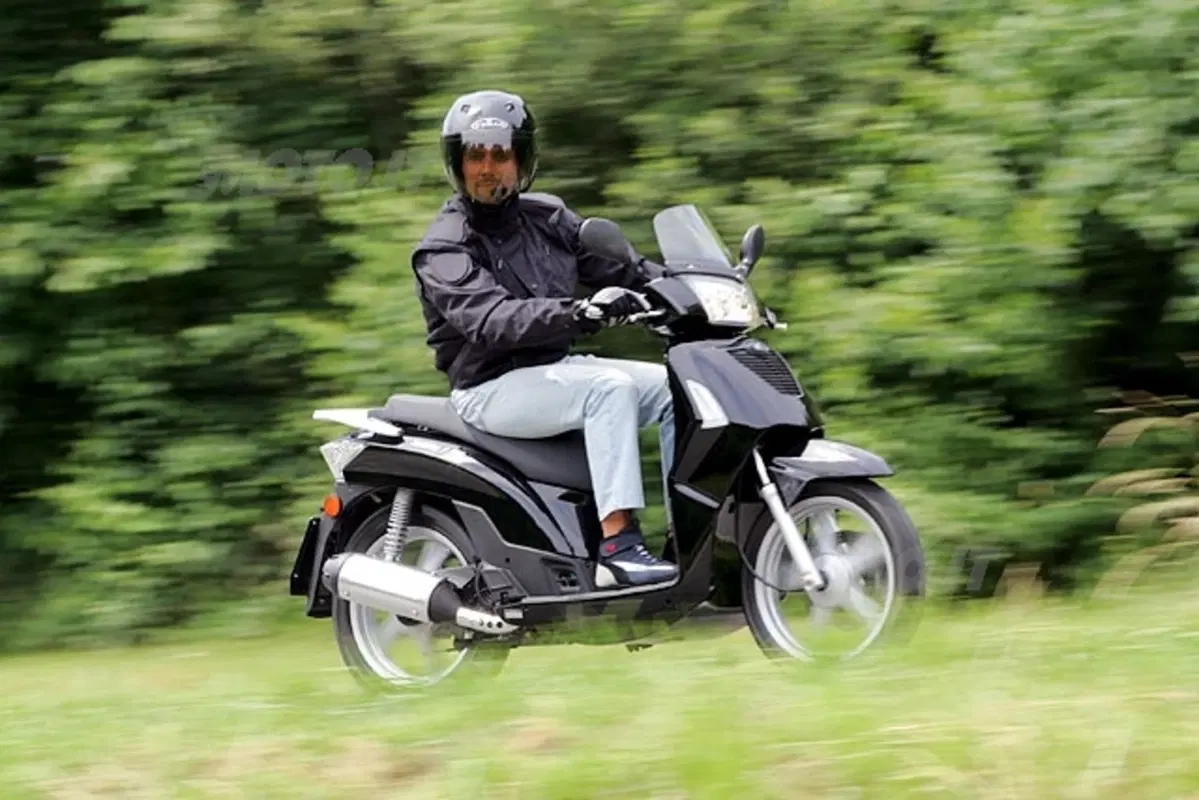 KYMCO People S 200 (50 - 125) (18)