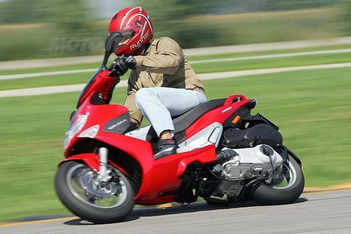 GILERA Runner (4)