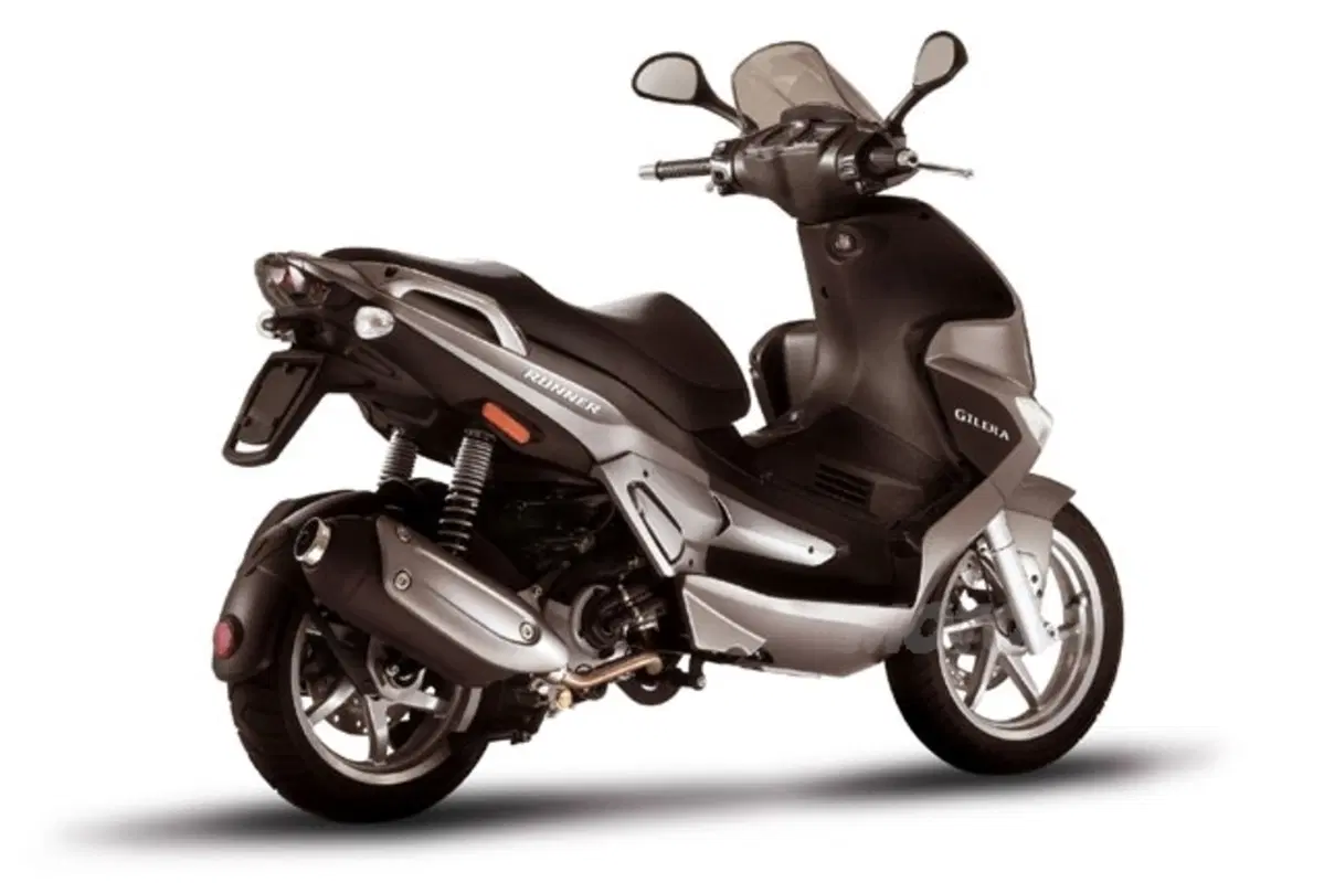 GILERA Runner (5)