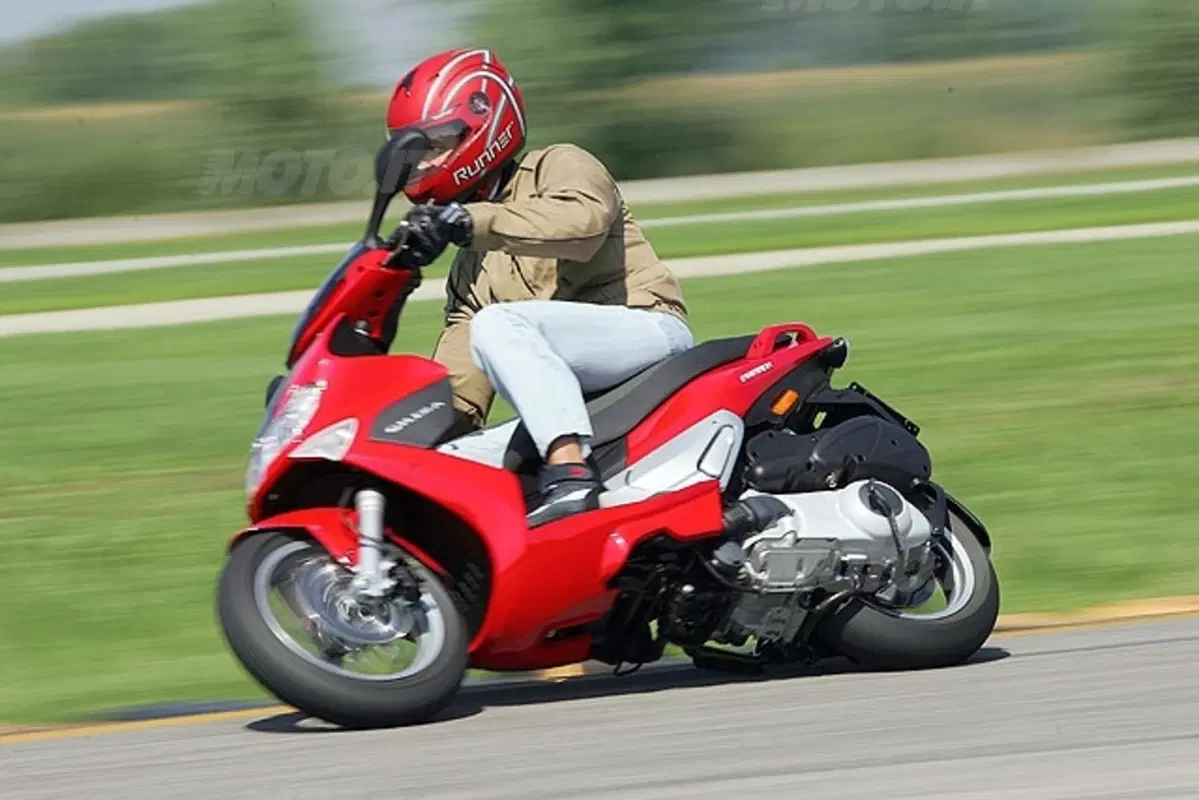 GILERA Runner (14)