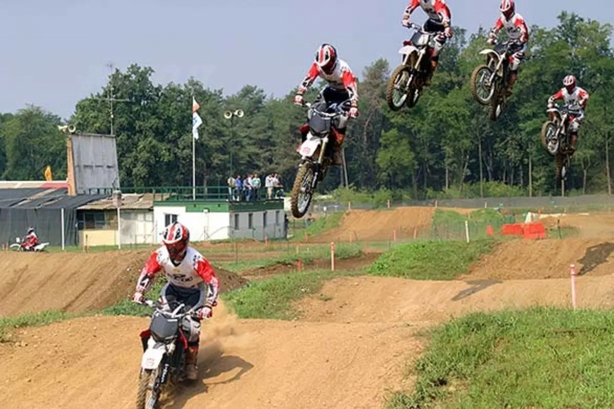 HUSQVARNA 2006 (6)