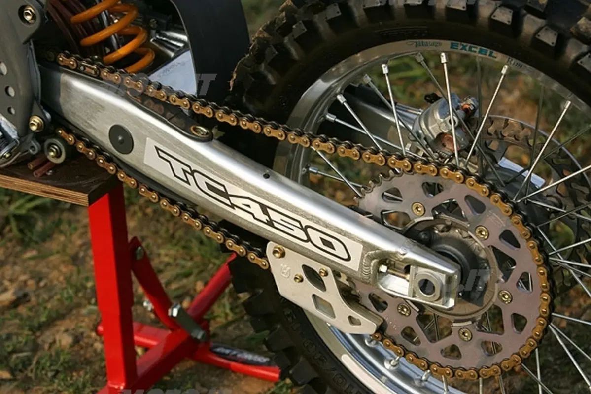 HUSQVARNA 2006 (10)