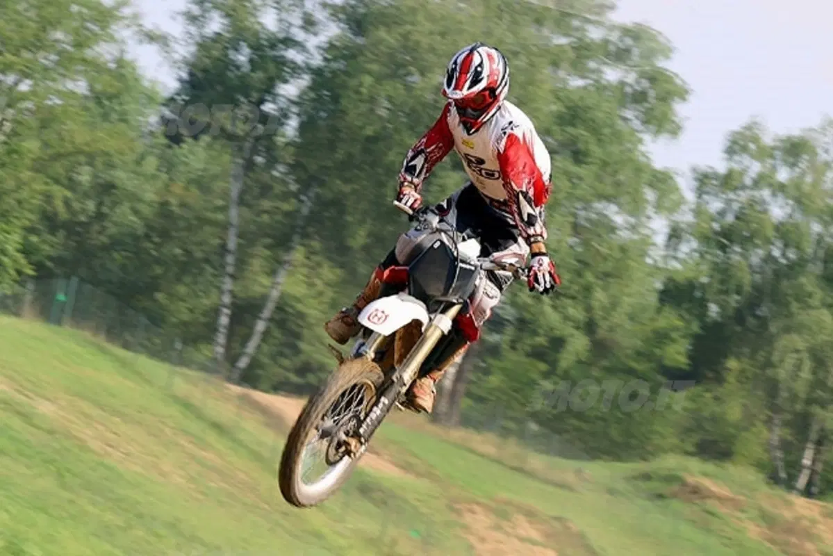 HUSQVARNA 2006 (19)