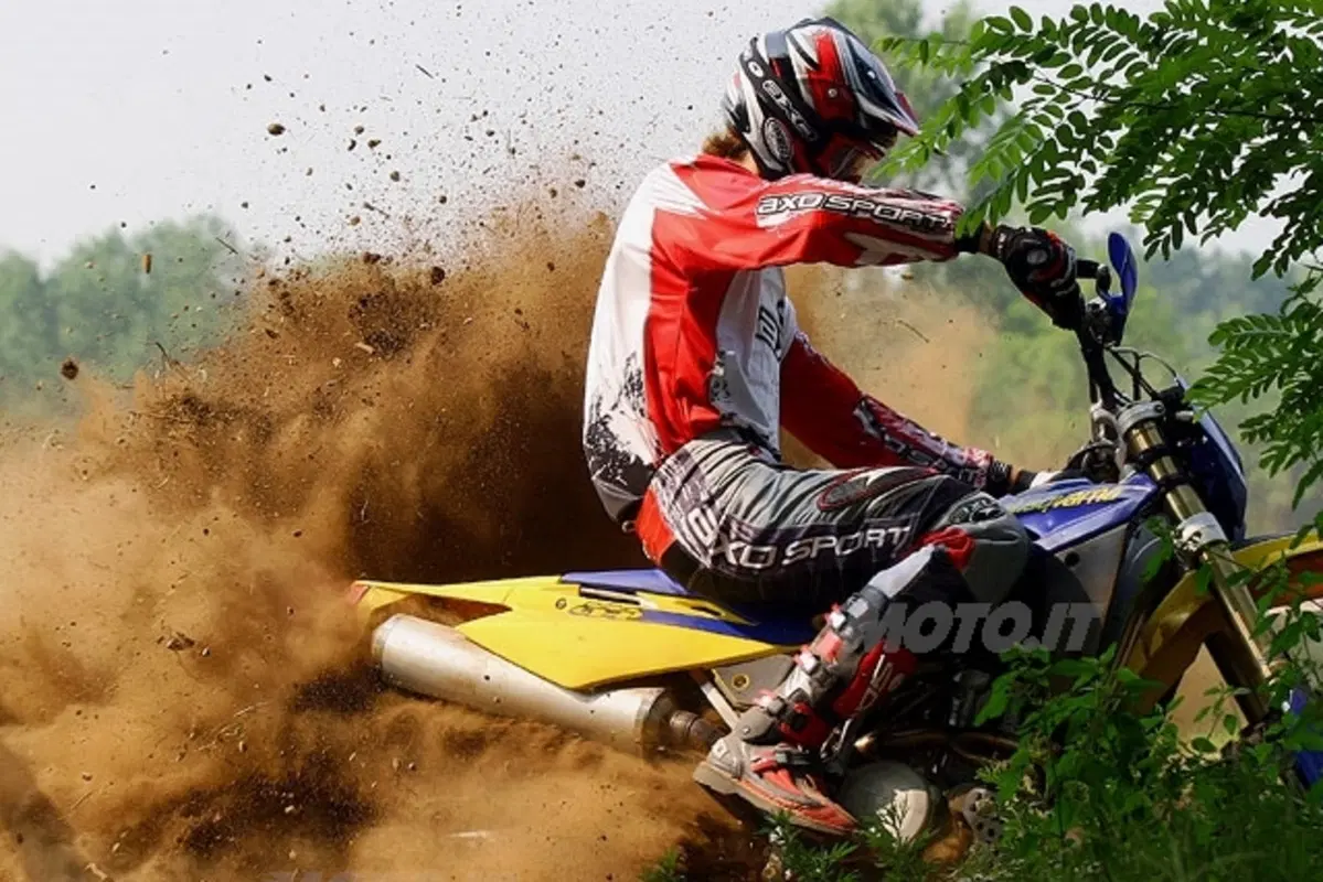 HUSQVARNA 2006 (30)