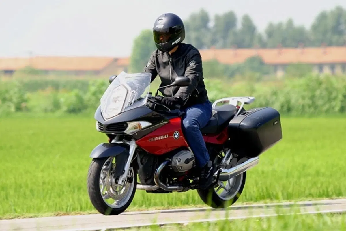 BMW R 1200 ST (20)