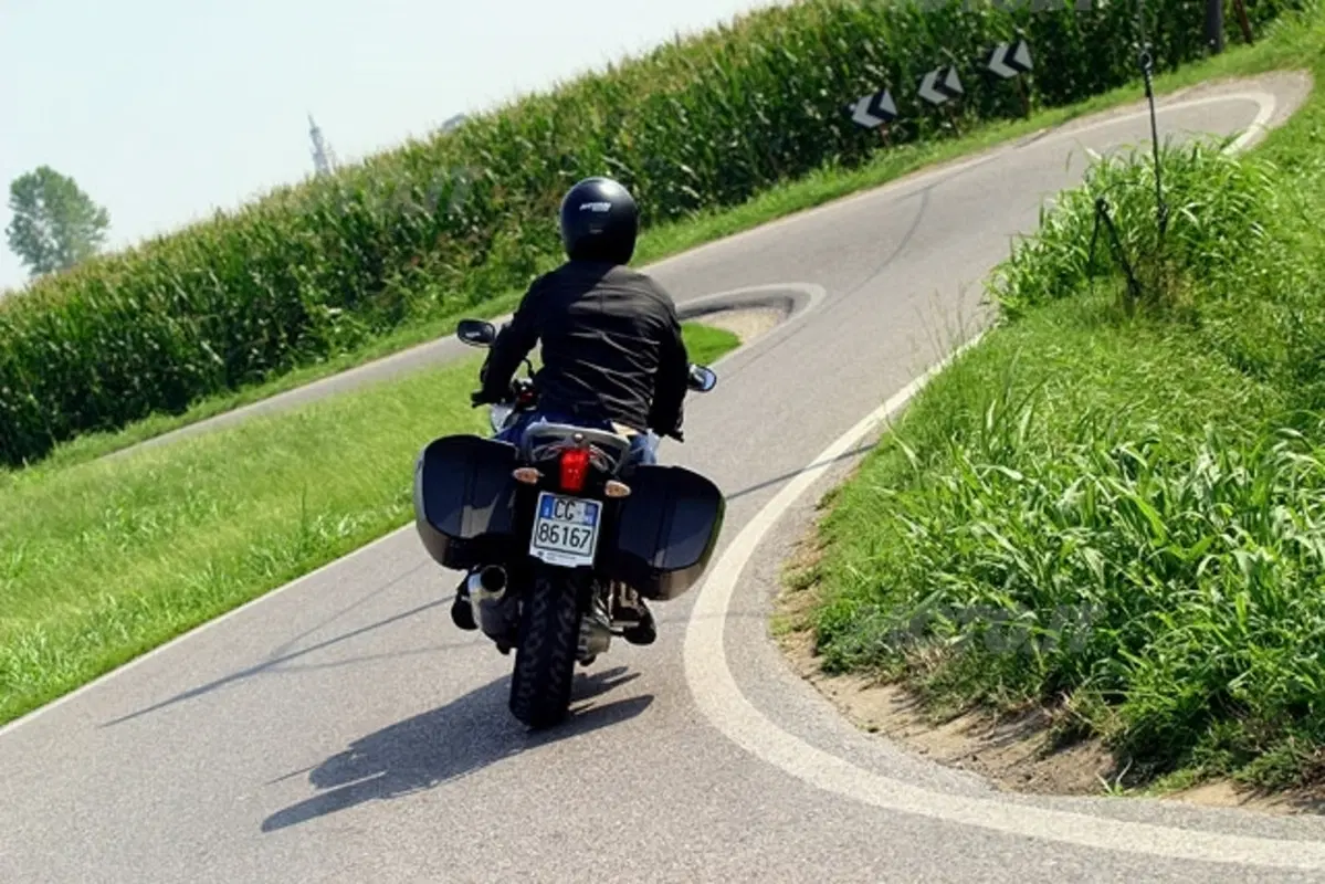 BMW R 1200 ST (21)