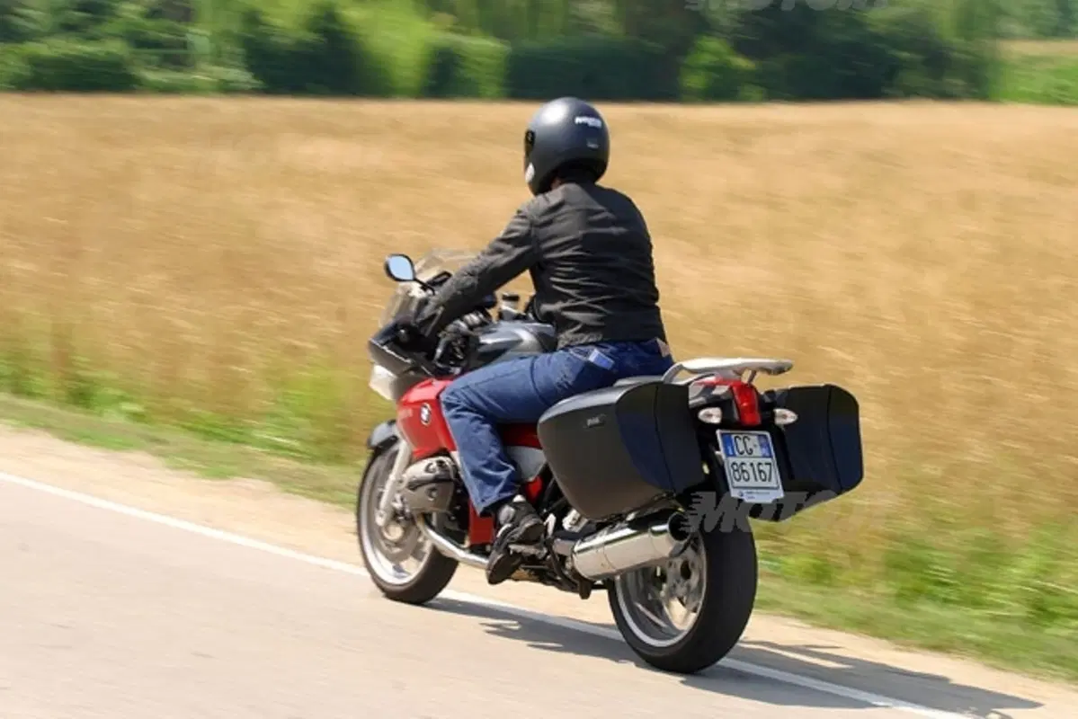 BMW R 1200 ST (22)