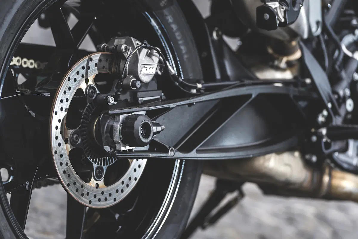 KTM 790 Duke. Media ready to race (3)