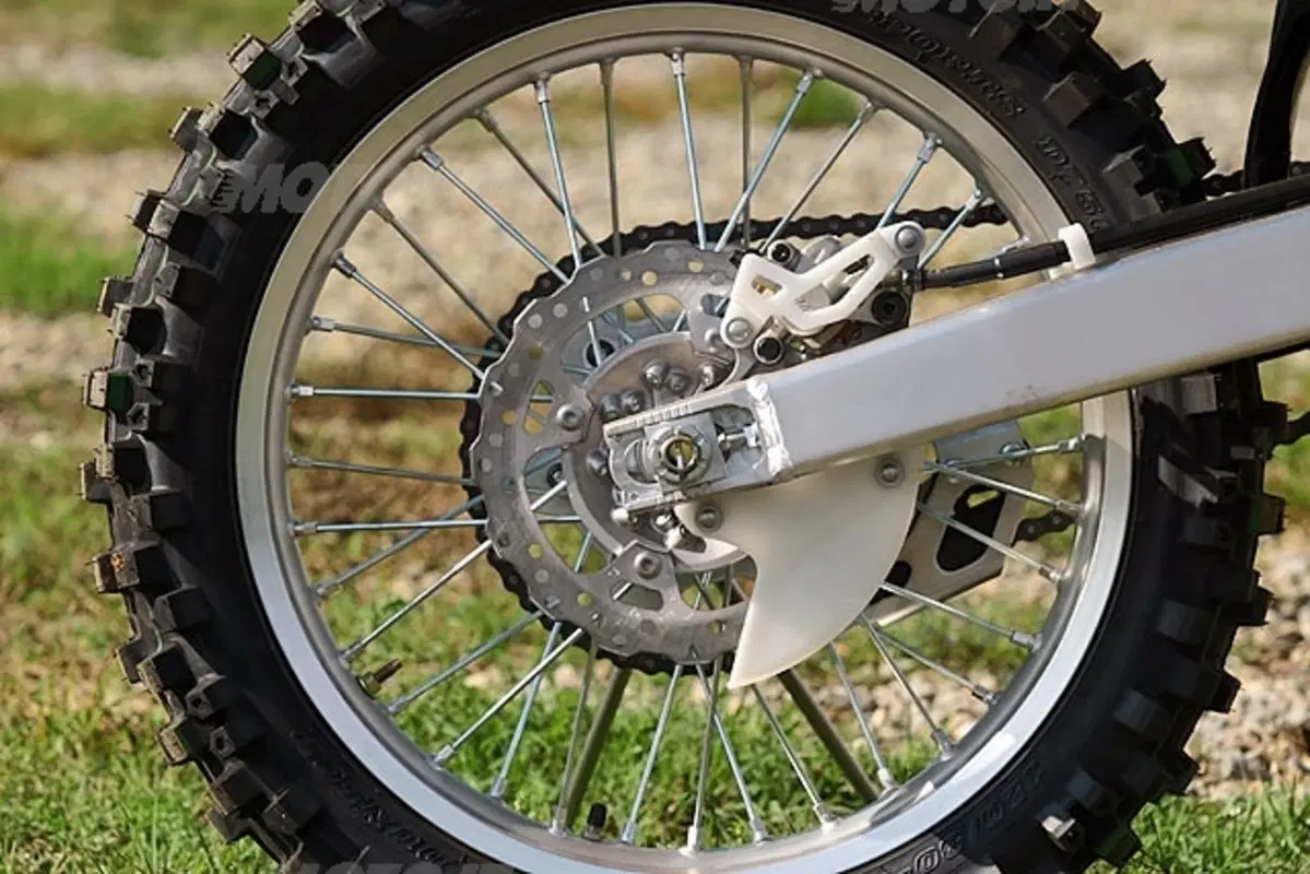 KAWASAKI KX450F - KX250F 2006 (14)